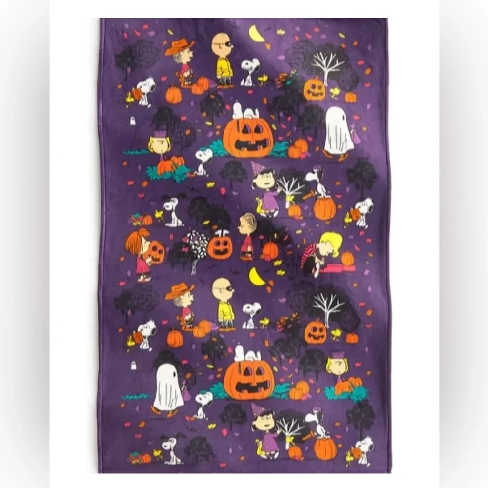 Vera Bradley RARE Peanuts Halloween Blanket NWT
